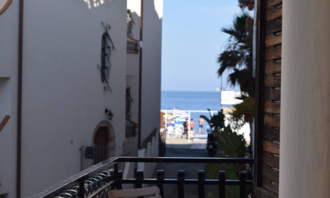 Recanati Apartment | I Puritani on the beach apartment 2