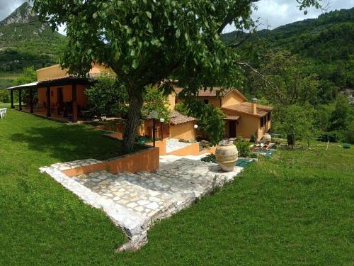 Precetto Apartment | I Salari by Holiday World