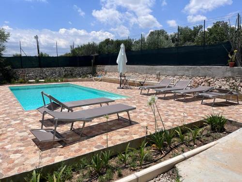 Sortino Villa | I tre fiori di Floriana