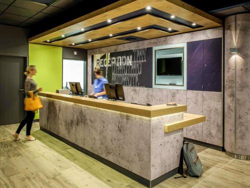 Leeds Hotel | ibis budget Leeds Centre Crown Point Road