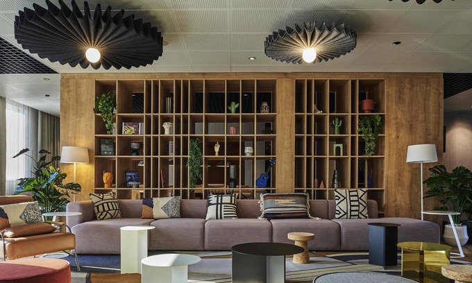 Montlhery Hotel | Ibis Montlhery Paris Sud