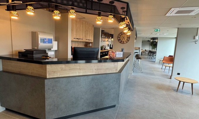 La Chapelle-Saint-Mesmin Hotel | Ibis Orleans La Chapelle Saint Mesmin