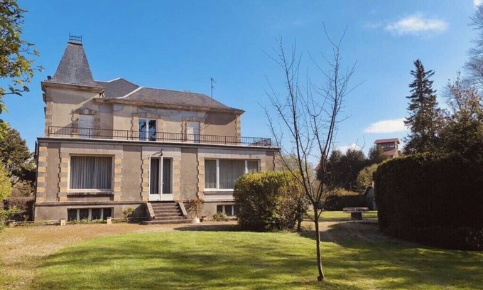 Saint-Maurice-sous-les-Cotes House | Ideal family house during the summer months .