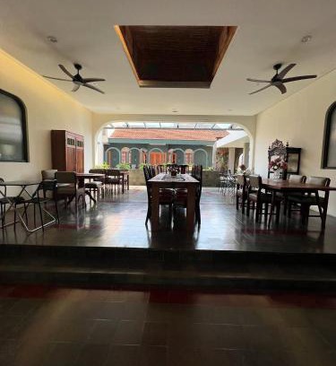Padang House | Riko guest house
