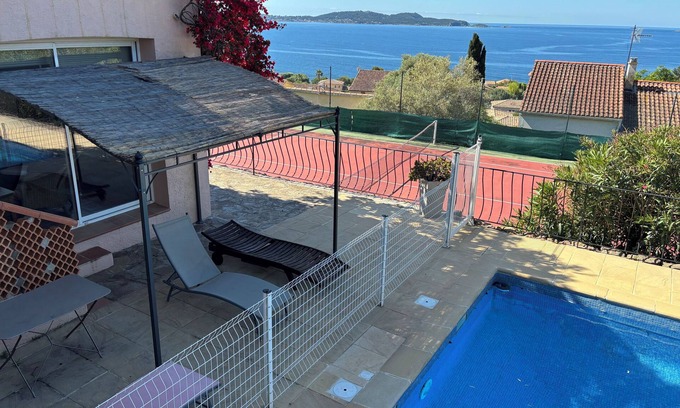 Carqueiranne Apartment | Ideal apartment - sea view - Carqueiranne exclusive swimming pool and tennis court