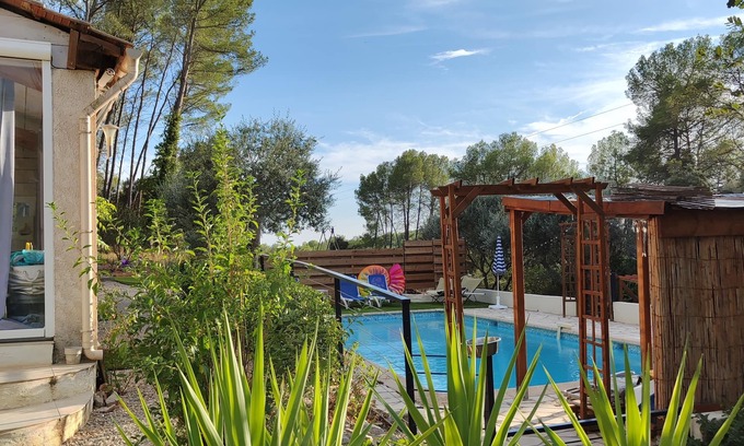 Trans-en-Provence House | Ideal for a family, Var house with all comforts, swimming pool, bowling green, billiards, bbfoot.