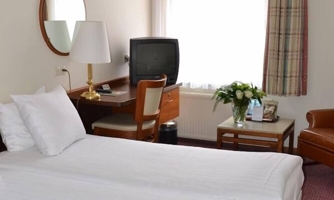 Brielle Hotel | Ideal Location! Free Breakfast and Parking, Near Historisch Museum Den Briel!