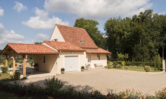Saint-Vincent-de-Cosse House | Ideal villa for 6 holidaymakers in black Périgord