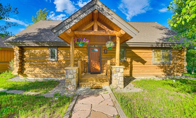 Granby Cabin | Idyllic Granby Cabin:Ski Nearby!