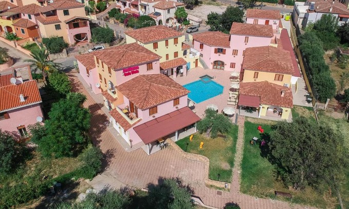Sos Alinos Apartment | Idyllic Residence Cala Viola 2 Bedroom sleeps nm1378