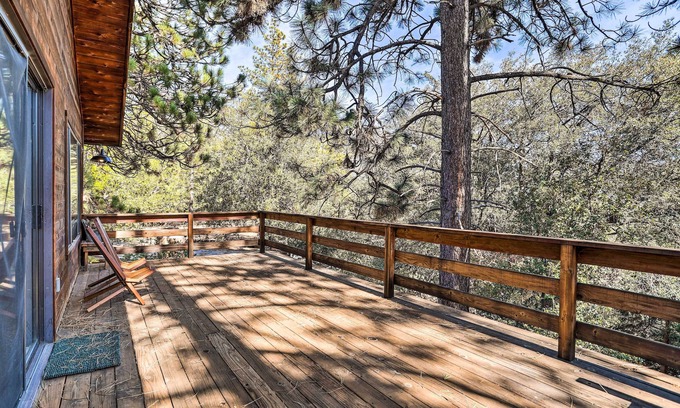 Idyllwild Cottage | Idyllwild Cabin w/Deck & Tahquitz Peak Views