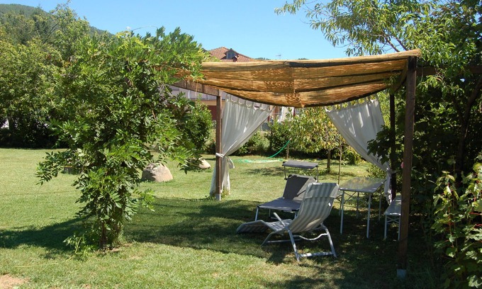 Sesta Godano Condo | Il Balcone, apartment with large garden on the outskirts of the village, near the Ligurian coast