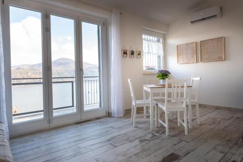 Castel Gandolfo Apartment | Il bianconido