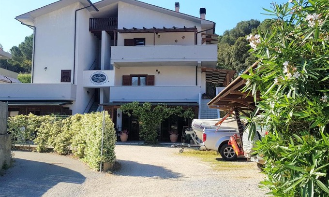 Porto Azzurro House | Il Boschetto