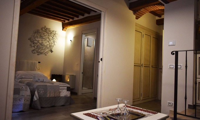 Montepulciano Apartment | Il Buonumore apartment, Il Bravio studio apartment with kitchenette