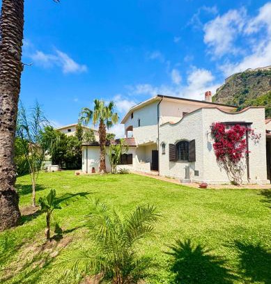 Scaro-Reggio-Scornavacca-Vardano House | Il Giardino del mare -200 mt a piedi dalla spiaggia