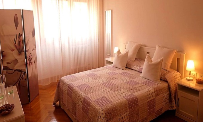 Quartiere XX Ardeatino Bed & Breakfast | Il Gufo e la Gattina - Bed and Breakfast