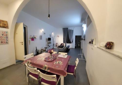 San Fruttuoso Apartment | Il loft di Titti particolare open space WIFI free