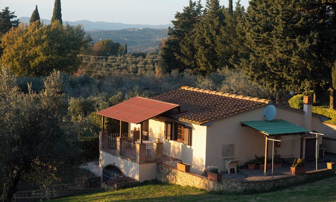 Guardistallo House | Il Melograno - Tuscan elegance in the hills with breathtaking sea views