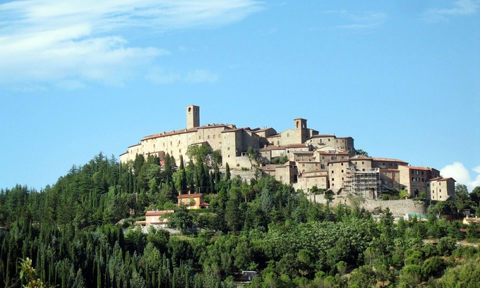 Monte Santa Maria Tiberina House | Il Monte by Interhome