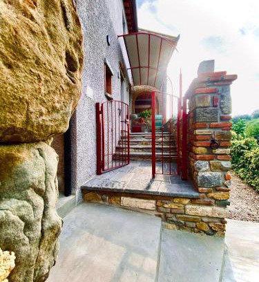 Montevarchi House | Il Sassello