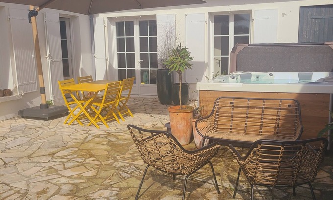 Saint-Clement-des-Baleines House | Île de Ré house 2 minutes from the beach