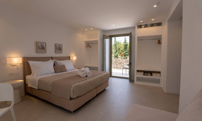 Drios Villa | Iliad - Paros Breeze Luxury Villa