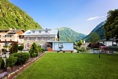 Fusch an der Grossglocknerstrasse House | IMBACHHORN Pension in den Alpen