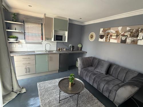 Krugersdorp Apartment | Imbewu Lifestyle Estate - Golden Leaf