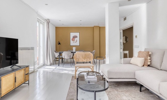 El Viso Apartment | Immpecable and spacious Chamartín 3BR, by Blueground