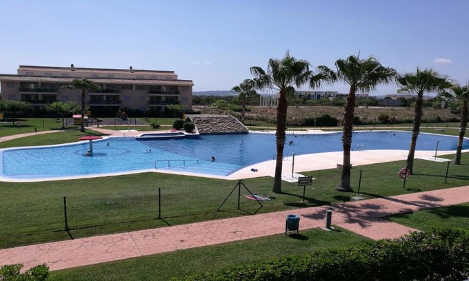 San Jorge House | Impresionante alojamiento compuesto por 2 Chalets Adosados de lujo para 14 personas Piscina con CIRCUITO SPA