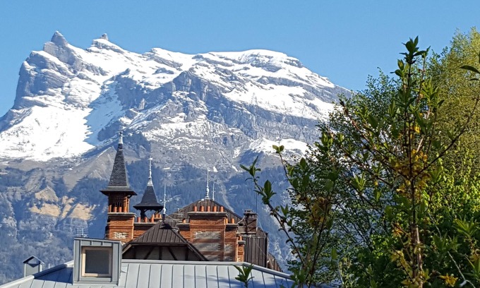 Saint-Gervais-les-Bains Apartment | In HEART of St Gervais, PARKING, WIFI .