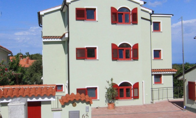 Brulo Apartment | in Mozart you can enjoy Mediterranean flair and a pleasant indoor climate