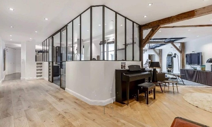 L'Europe Apartment | In prestigious 8th arrondissement of Paris magnificent duplex with six bedroomsn