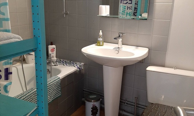 Guist'hau Apartment | In the heart of downtown Nantes, a cosy studio close to all amenities