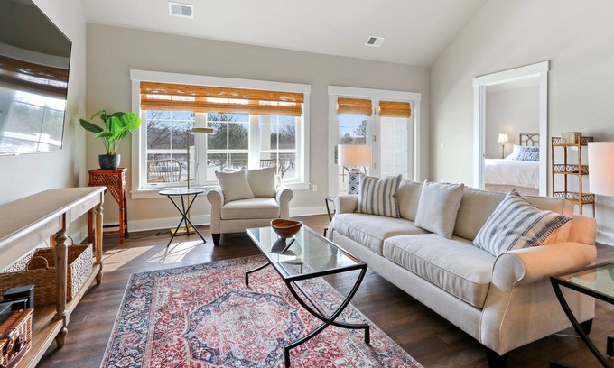 Fontana-on-Geneva Lake Apartment | In the Heart of it ALL! New Construction/Sunset Balcony/Dwtn Fontana/Grill Access/UpscaleCondo