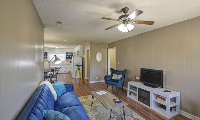Johnson City House | In the Heart of Johnson City (less than 1 mile from ETSU/VA)