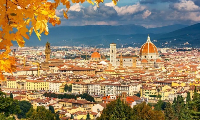 Santo Spirito Apartment | IN THE HISTORIC CENTER OF FLORENCE-MINUTES FROM PIAZZA DELLA REPUBBLICA & DUOMO