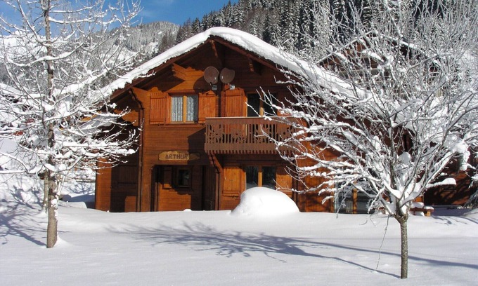 La Chapelle-d'Abondance Ski Chalet | Independant chalet, Portes du Soleil Ski area, La Chapelle d'Abondance