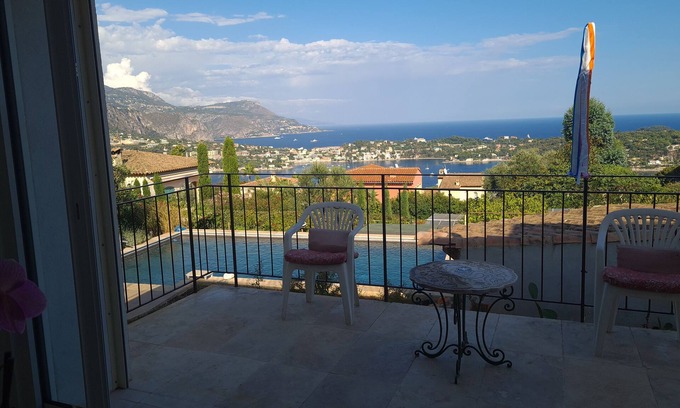 Mont Boron House | independent accommodation with exceptional sea view