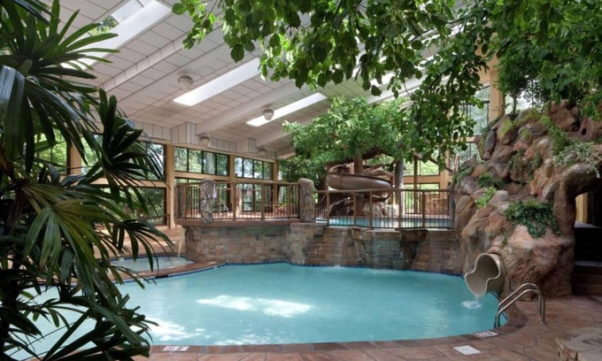 Gatlinburg Hotel | Indulge in Home-Like Comfort! Pets Allowed, Indoor Swimming Pool!