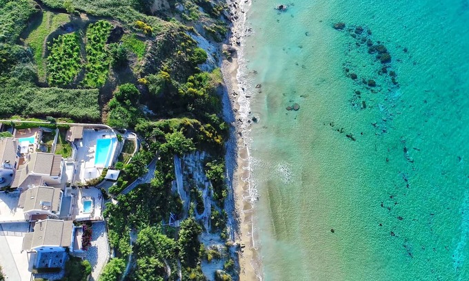 Svoronata Villa | Infinity Pool Villa - Private footpath to the Beach