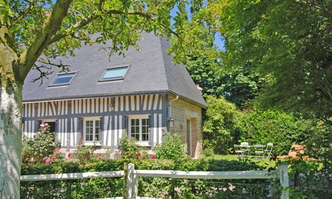 Octeville-sur-Mer House | Inn Octeville-sur-Mer, 2 bedrooms, 4 people