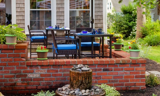 Yarmouth Port Bed & Breakfast | Inn on Main