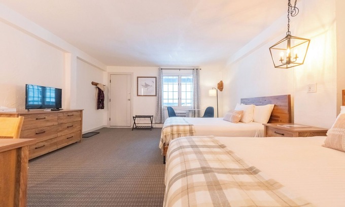 Stowe Area Hotel | Innsbruck Inn at Stowe