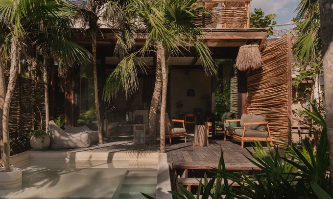 Zona Hotelera Villa | Intimate 2 Bedrooms Private Beach Villa