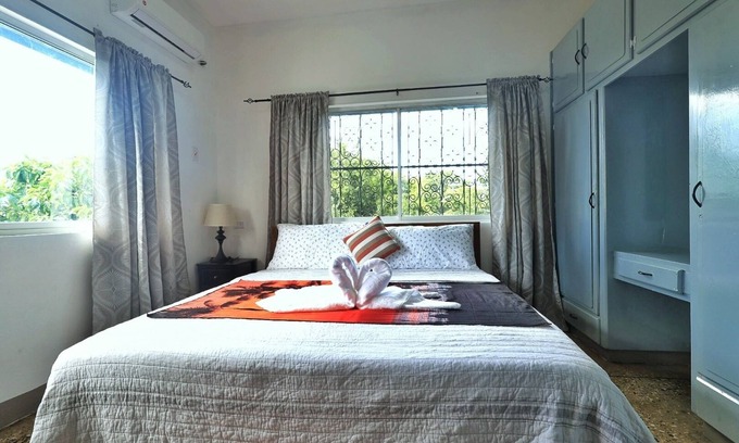 Orange Hill Apartment | Inviting 3-Bed Apt in Whim Estate- nearScarborough
