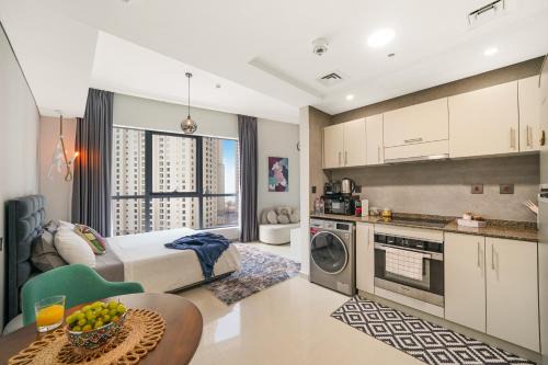 Dubai Marina Apartment | Iolanda Home