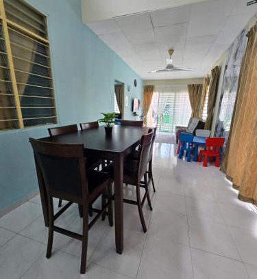 Kuantan House | Irah Homestay