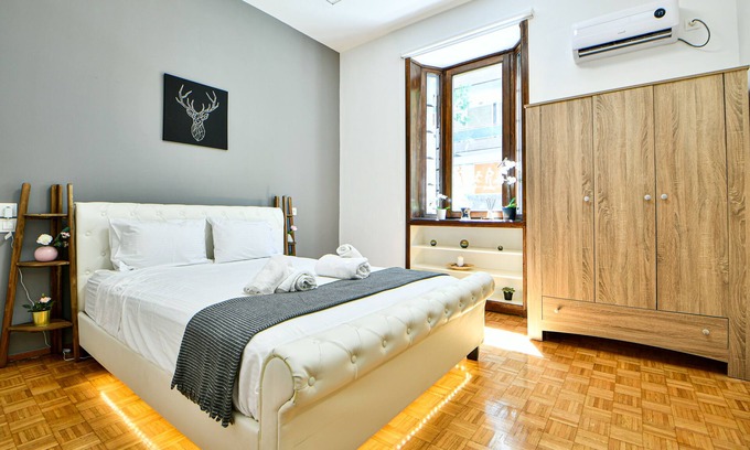 Ilisia Apartment | Iris boutique bnb aprt, 3 guests in Central Athens next to Concert Hall